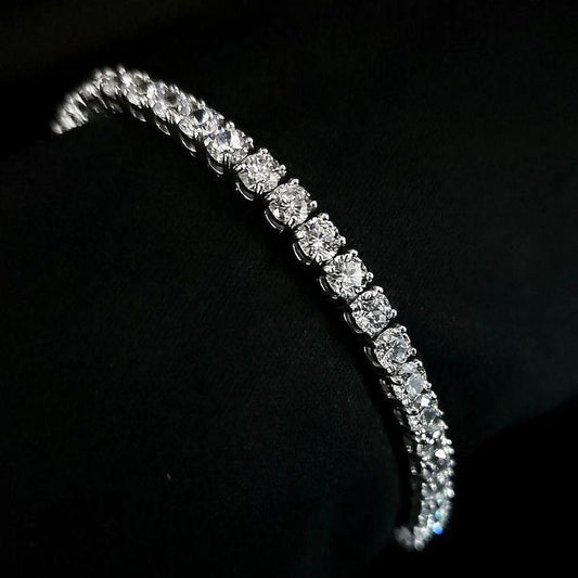 Luxe Shine Diamond Tennis Bracelet