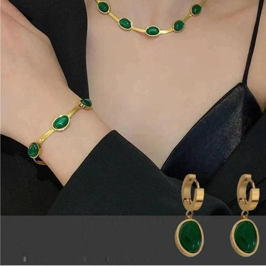 Oval Green Crystal Pendant Necklace Set With Bracelet